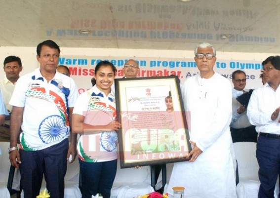 No Cash reward for Dipa, rather CM Manik Sarkar ended up felicitation program by offering the post of Assistant Director and Deputy Director to Dipa and her coach